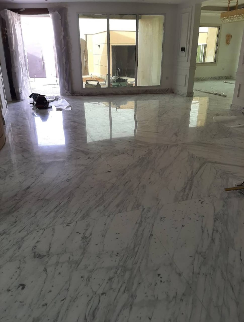 معلم تركيب سيراميك ورخام محترف