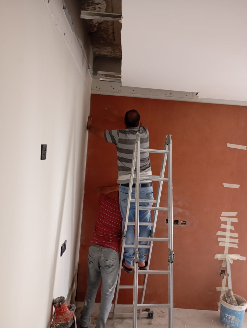 معلم تركيب سيراميك ورخام محترف