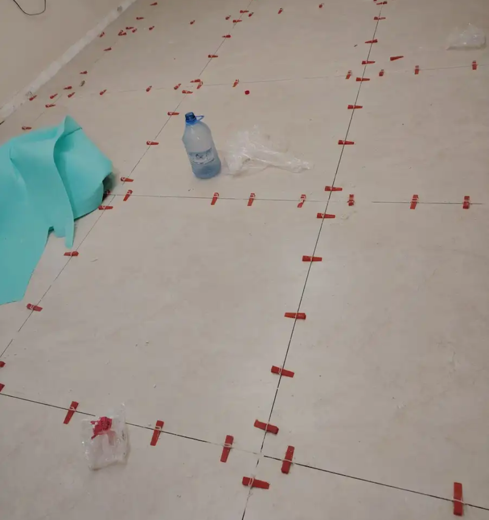 معلم تركيب سيراميك ورخام محترف